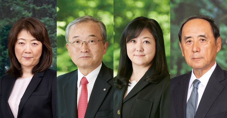 社外取締役写真(浅井 紀久子／西田 計治／家長 千恵子／山田 政雄)